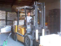 0032[0].JPG (56431 bytes)